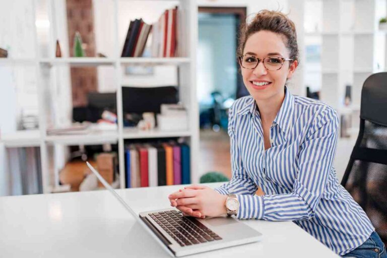 Living and Working in the Netherlands: Cost of Living, Salaries, and Lifestyle for Foreign Workers (2026 Complete Guide)